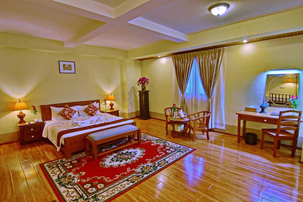 Shwe Ingyinn Hotel Mandalay Luaran gambar